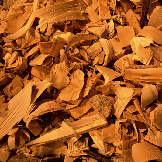 Huile Essentielle de Bois de Santal : Secret de Beauté pour une Peau Rayonnante et Revitalisée